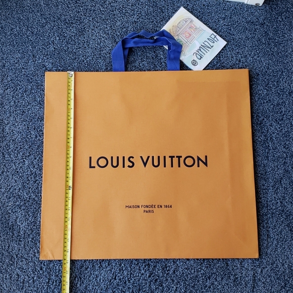 Huge GIANT Louis Vuitton Shopping Bag HUGE size - Picture 2 of 5